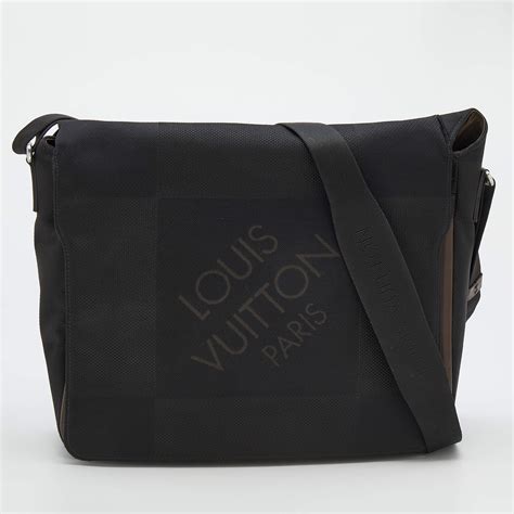 louis vuitton overnight bag in black damier geant canvas|louis vuitton football club.